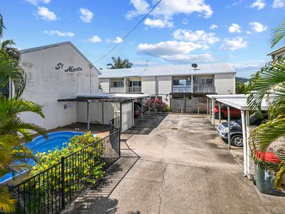 6 / 3 MAYTOWN CLOSE, Manoora