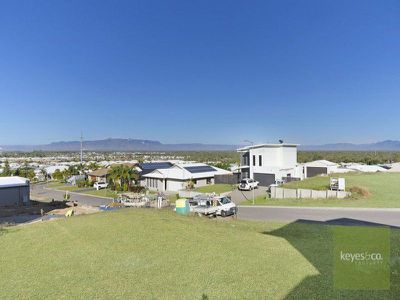 19 Adrian Rise, Mount Louisa