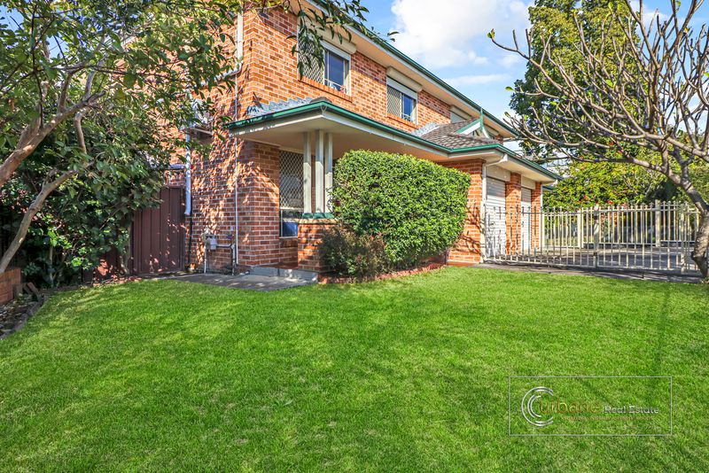 2 / 99A Bungaree Road, Pendle Hill