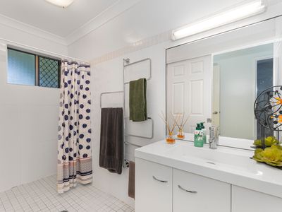 2 Tiffany Court, Rasmussen