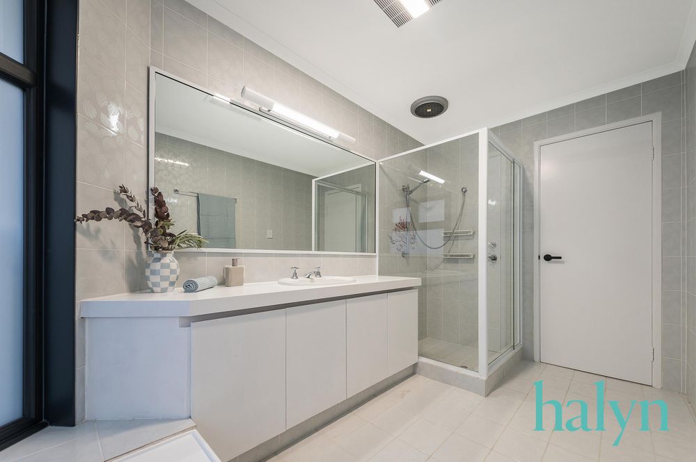 82 Sylvan Crescent, Leeming