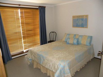 16 Thora St, Sussex Inlet