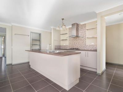 27 Simmie Street, Elmore