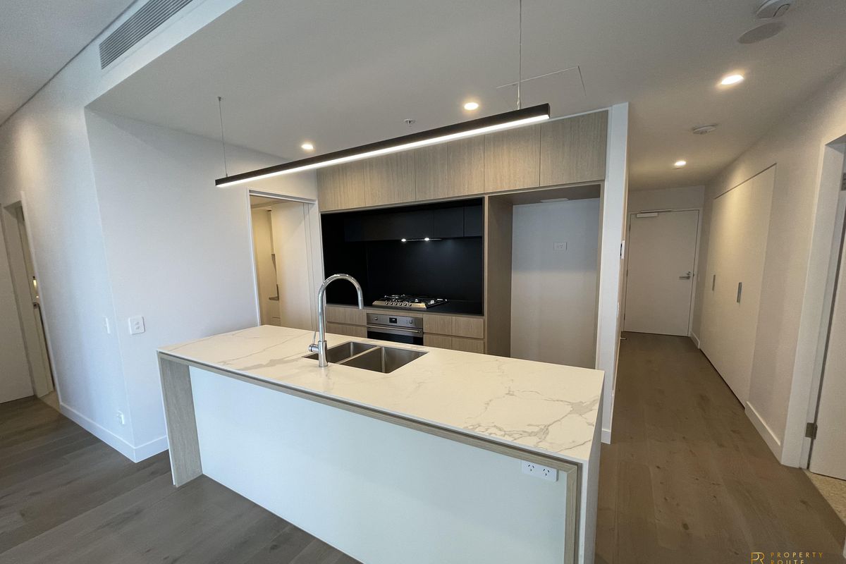 1601 / 8 Chambers Court, Epping
