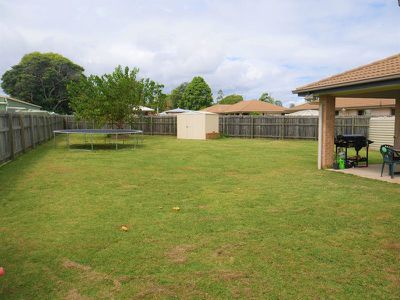 17 Oasis Drive, Kingaroy