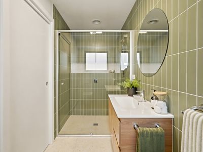 1 / 5 Thorne Avenue, Legana