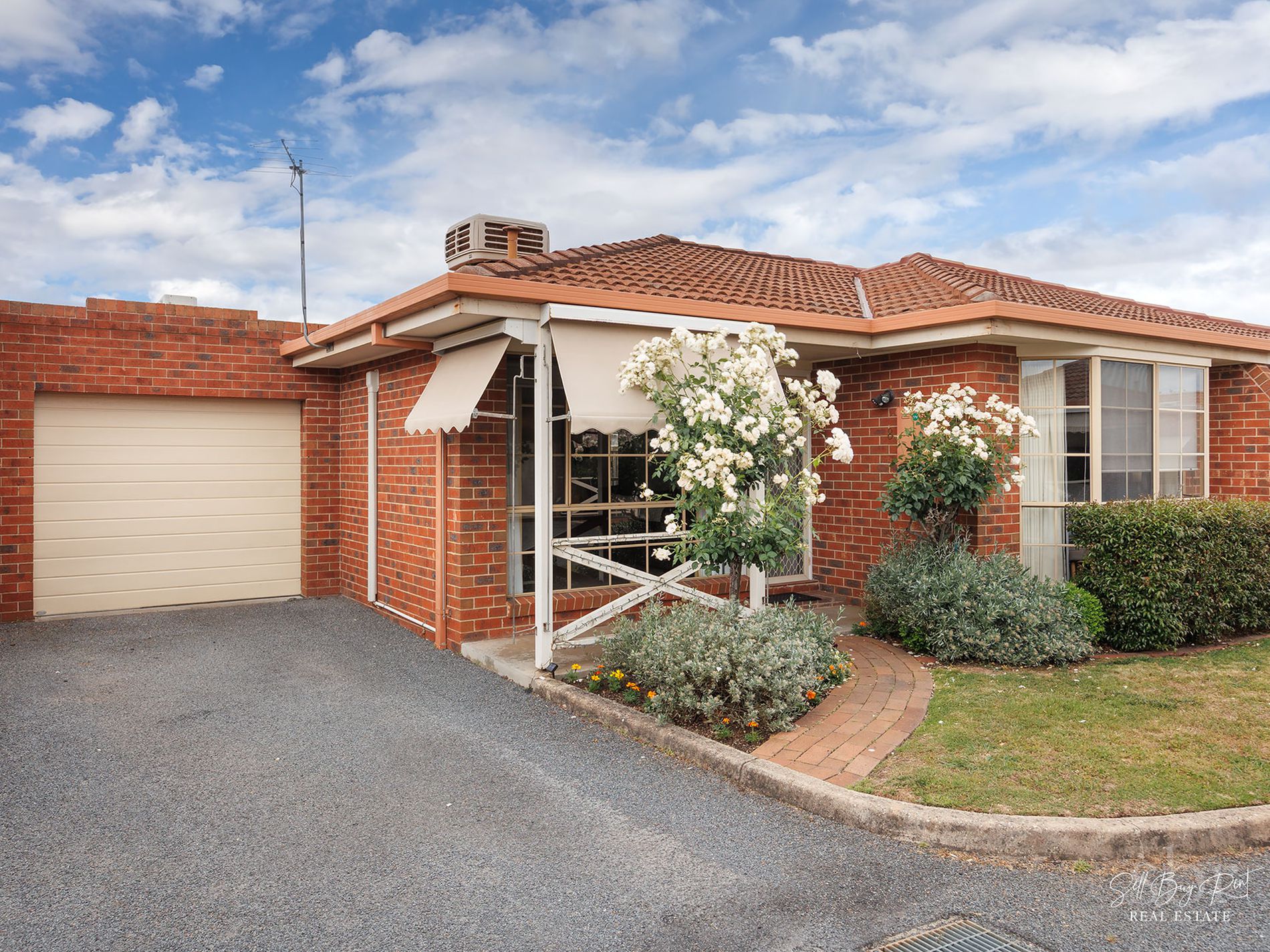 8 / 218-220 BEECHWORTH ROAD, Wodonga