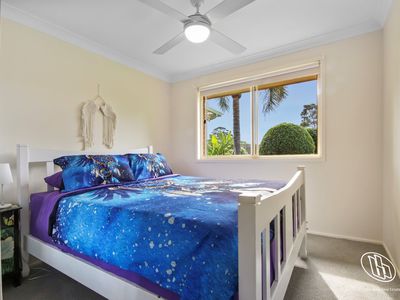 42 Mummaga Lake Drive, Dalmeny