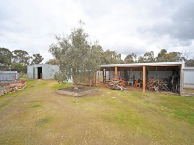 20 Goddards Lane, East Bendigo