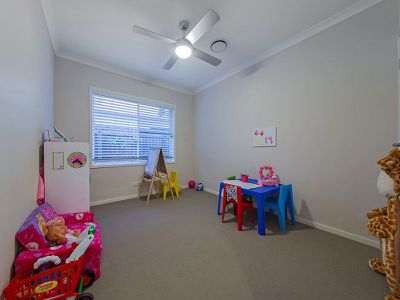 17 Foxwood Circuit, Wakerley