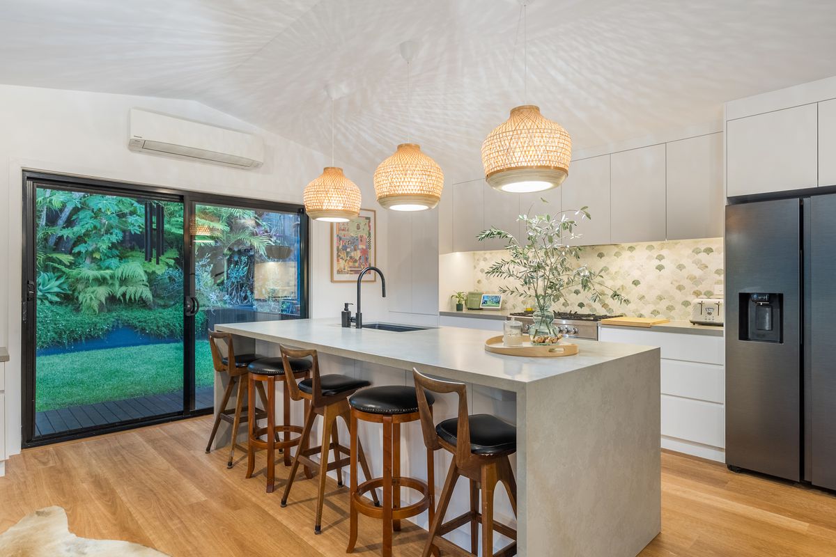 6 Lakeside Way, Lennox Head