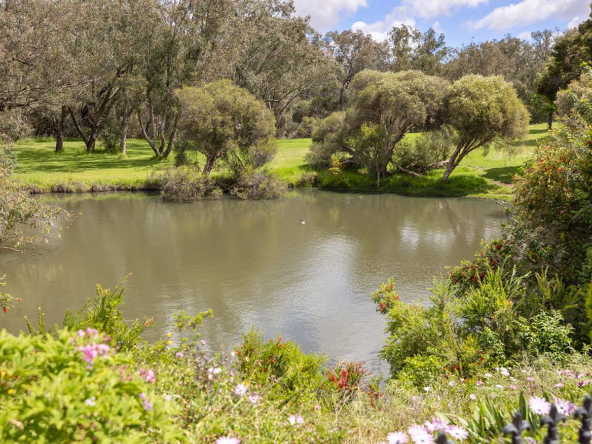 5 Amarina Close, Kenwick