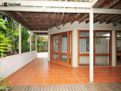 85 LONG STREET, Point Vernon