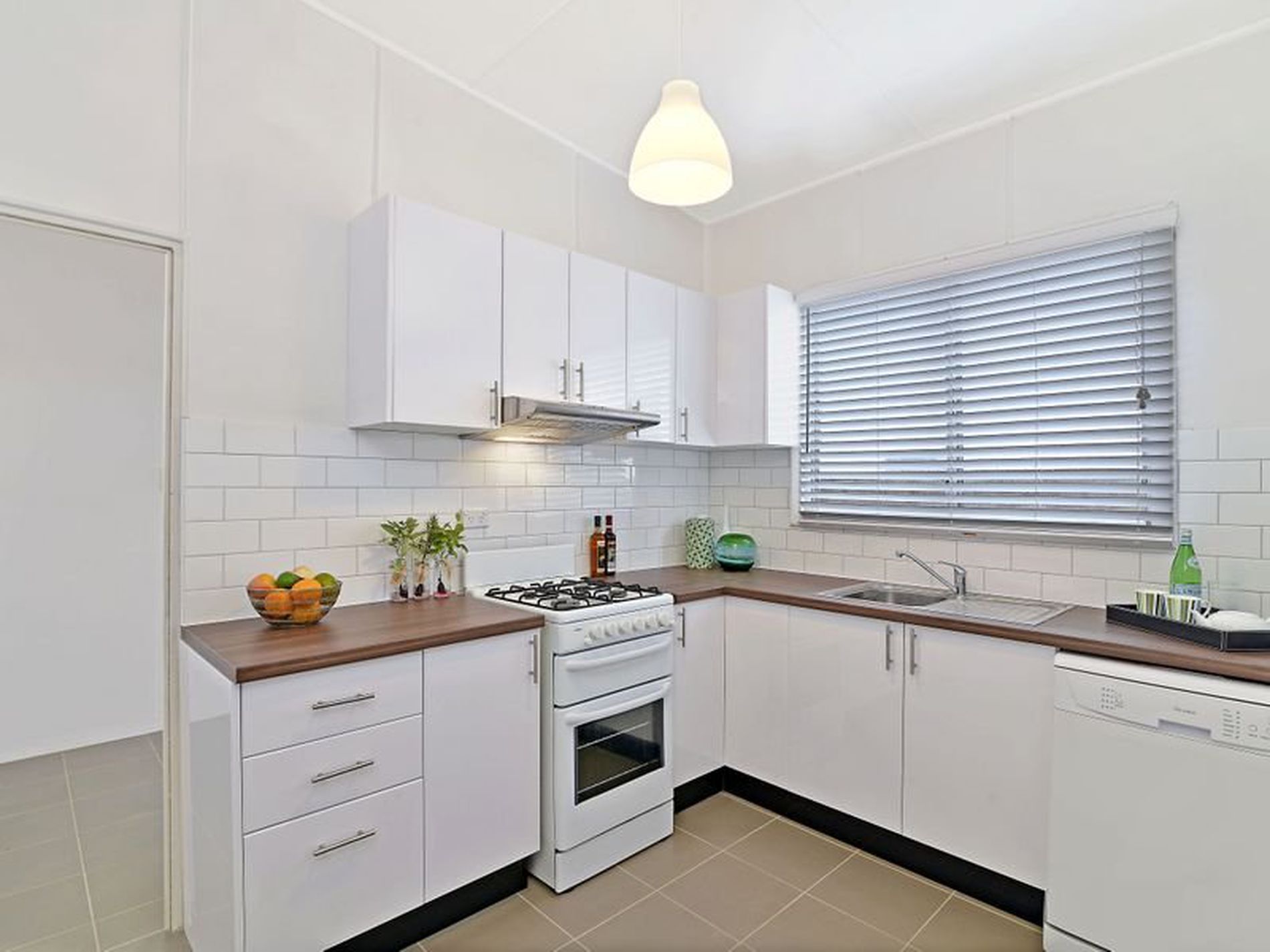 14 Wilson Street, Botany