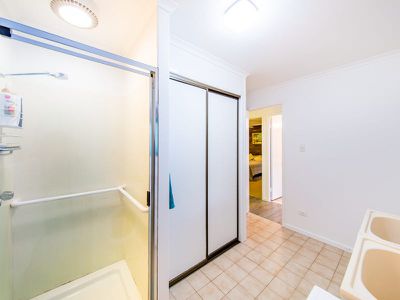 16 Tarong Drive, Kingaroy