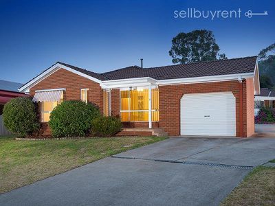 2 / 12 HARVEY COURT, Albury
