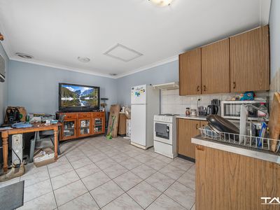 17 Araluen Avenue, St Marys