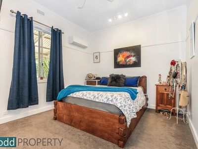 33 Ebden Street, Heathcote