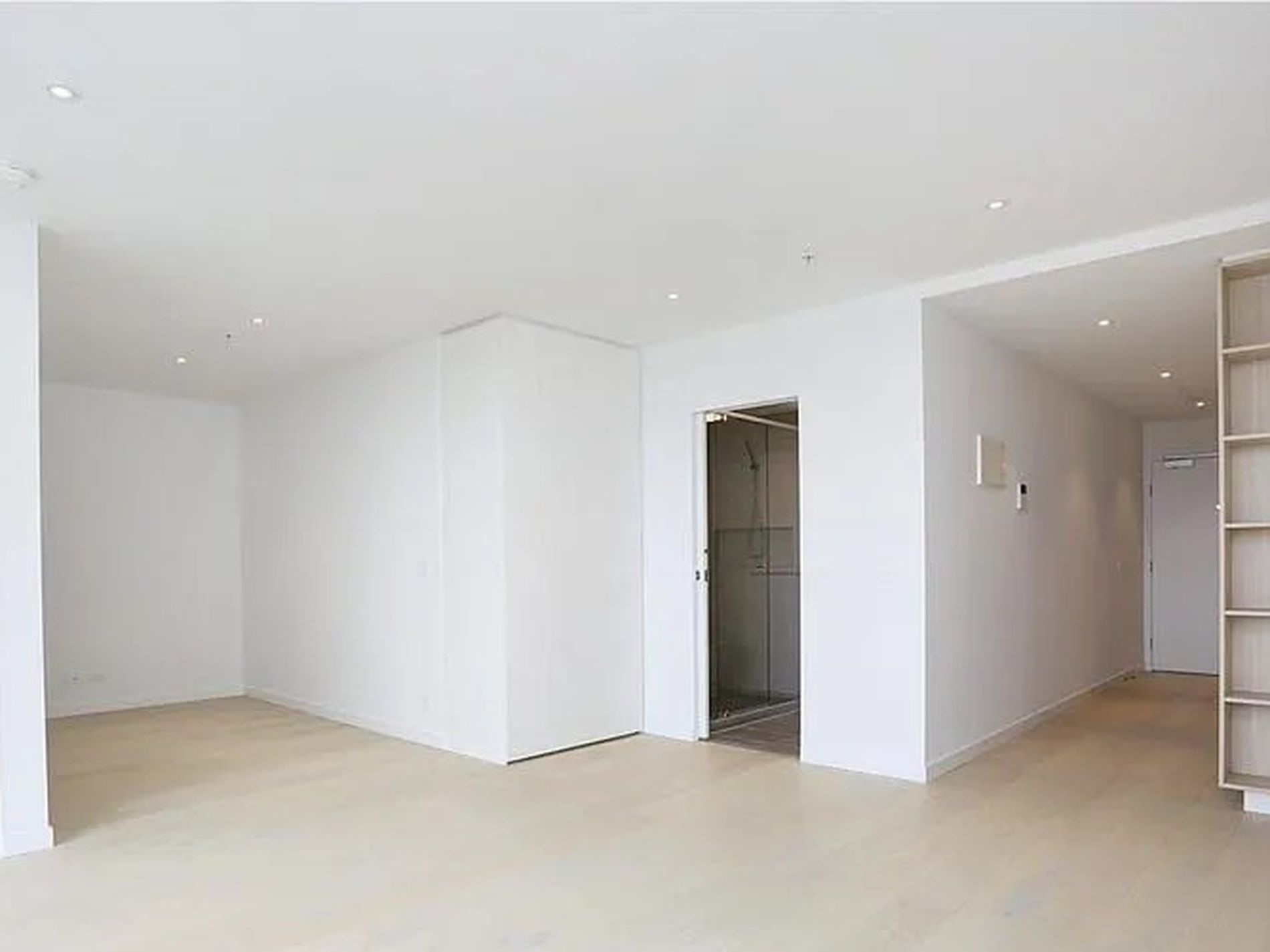 2208 / 40 Hall Street, Moonee Ponds