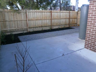 2 / 9 Brimpton Grove, Wyndham Vale