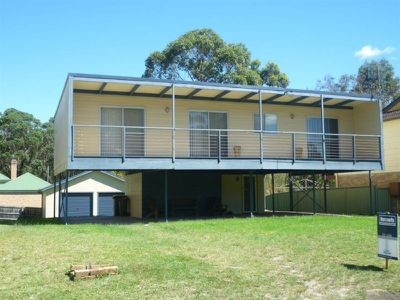 11 Bangalow Street, Narrawallee