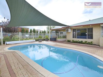 1 Claret Ash Court, Helena Valley