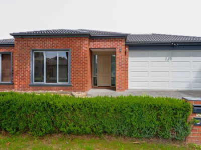 9 Thenford Close, Cranbourne East