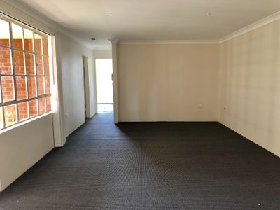 11/23 Caroline Street, Westmead