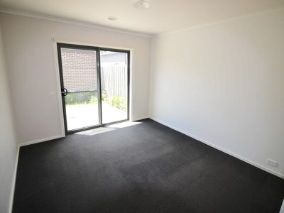 2 / 36 Benita Place, Leopold