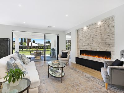 42 Retford Rd, Bowral