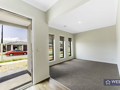 56 Indura Drive, Werribee