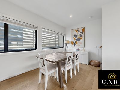 10 Kinsfolk Circuit, Doveton