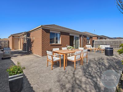 18 Montdami Way, Carrum Downs