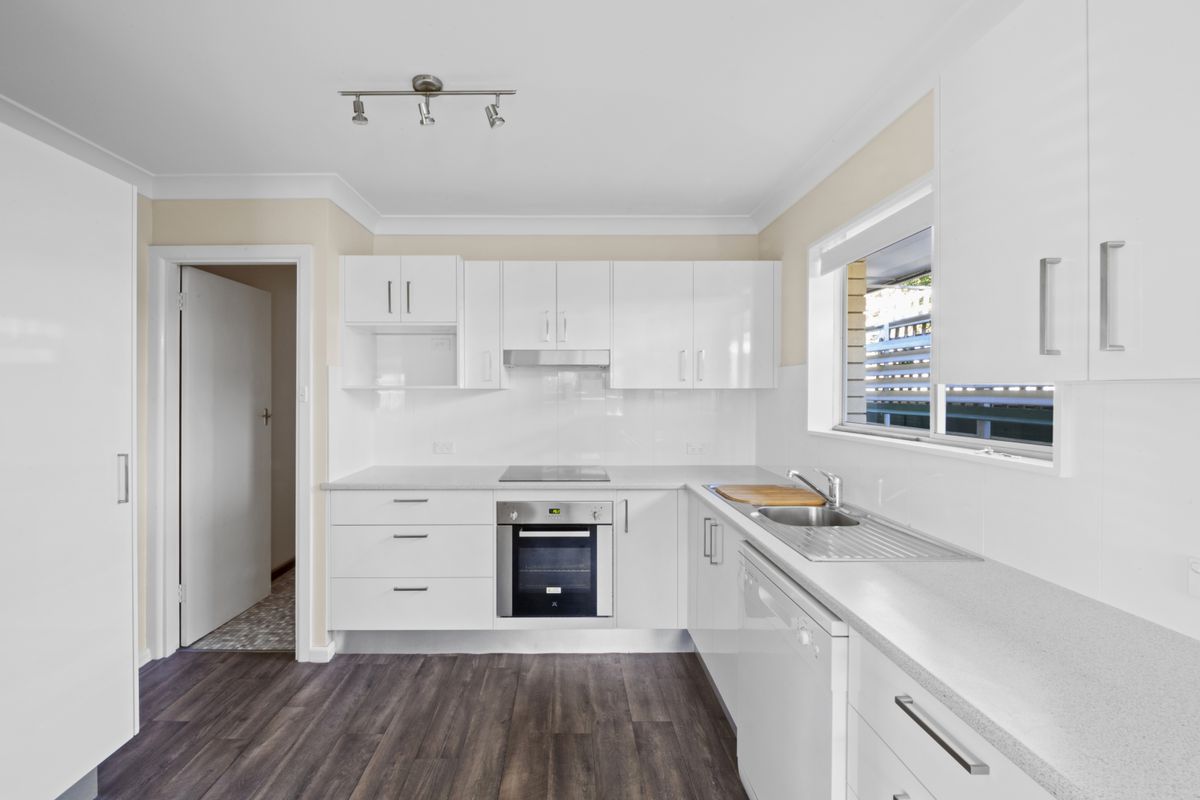 14 Bayside Drive, Green Point