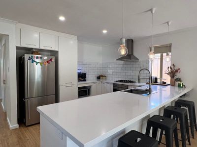 8 Pistachio Way, Golden Grove