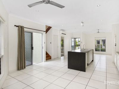 3 / 4 St Kilda Row, Douglas