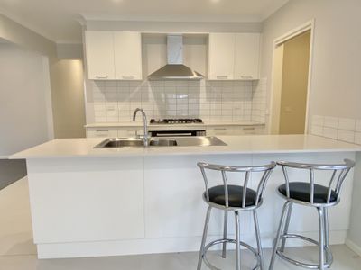 19 Ricotta Road, Manor Lakes