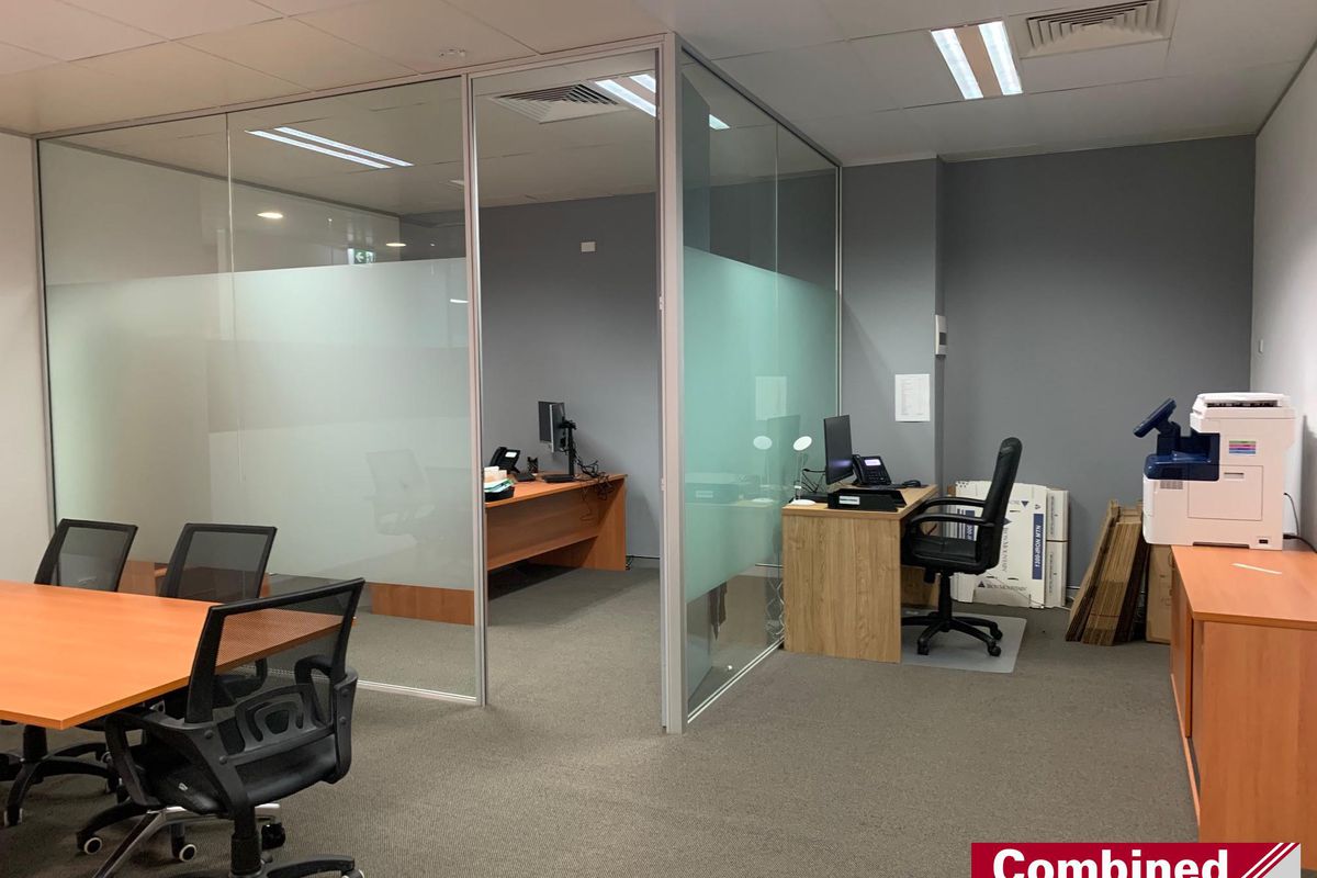 2 / 10-11, 38 Exchange Parade, Narellan