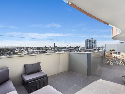 303 / 17 Robbs Parade, Northcote