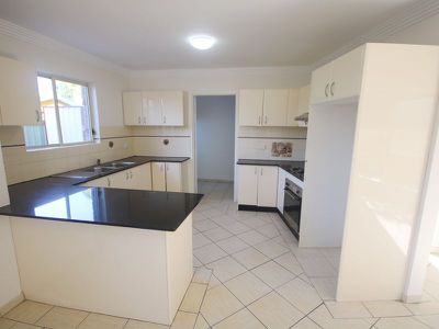 3 / 44 Clissold Parade, Campsie