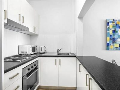 1 / 130 The Grand Parade, Brighton-le-sands