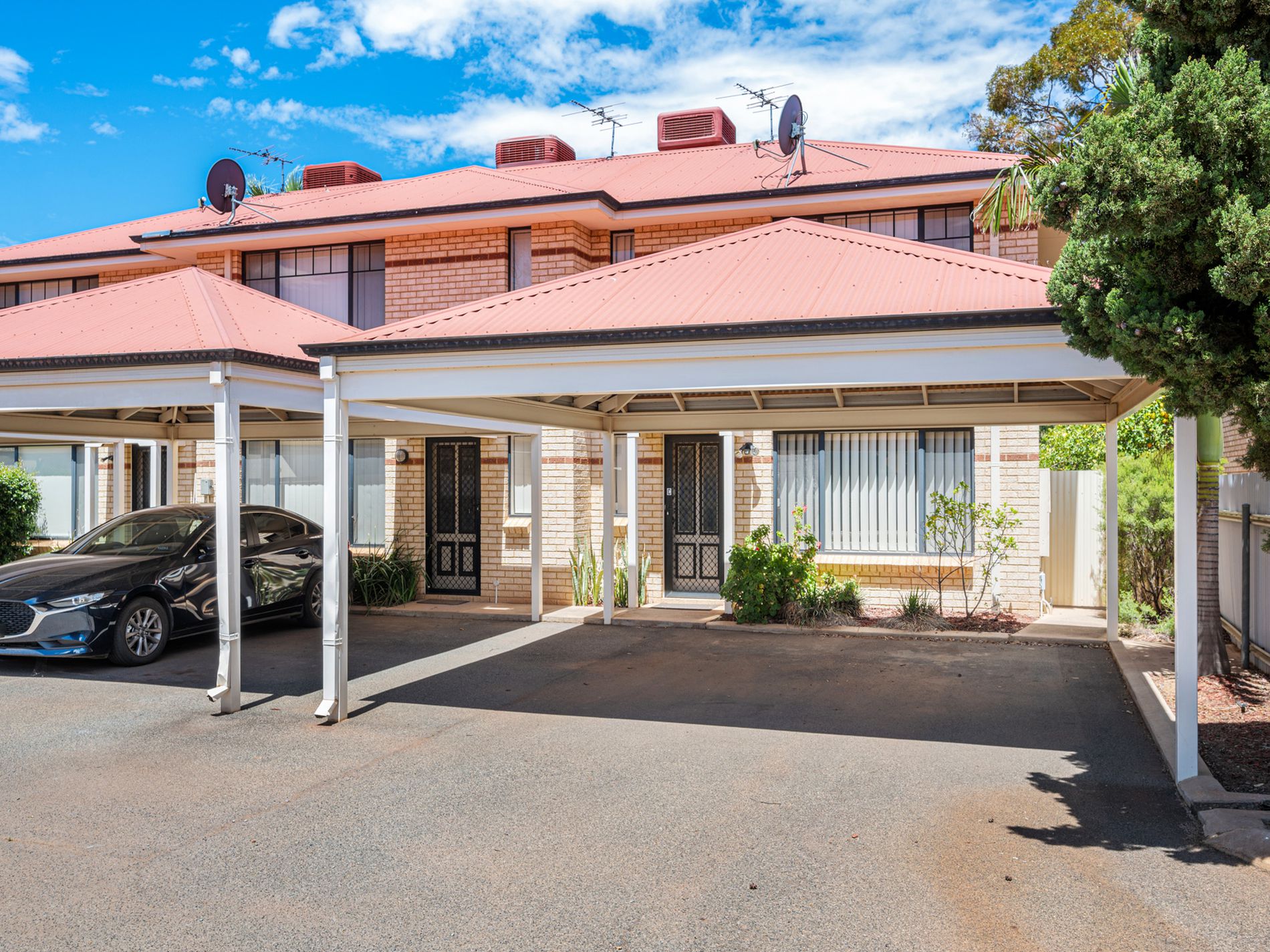 91C Bourke Street, Piccadilly