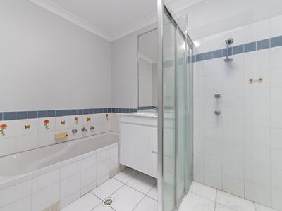 79 / 4 Riverpark Drive, Liverpool