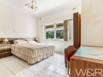 18 Hampton Street, Brooklyn Park