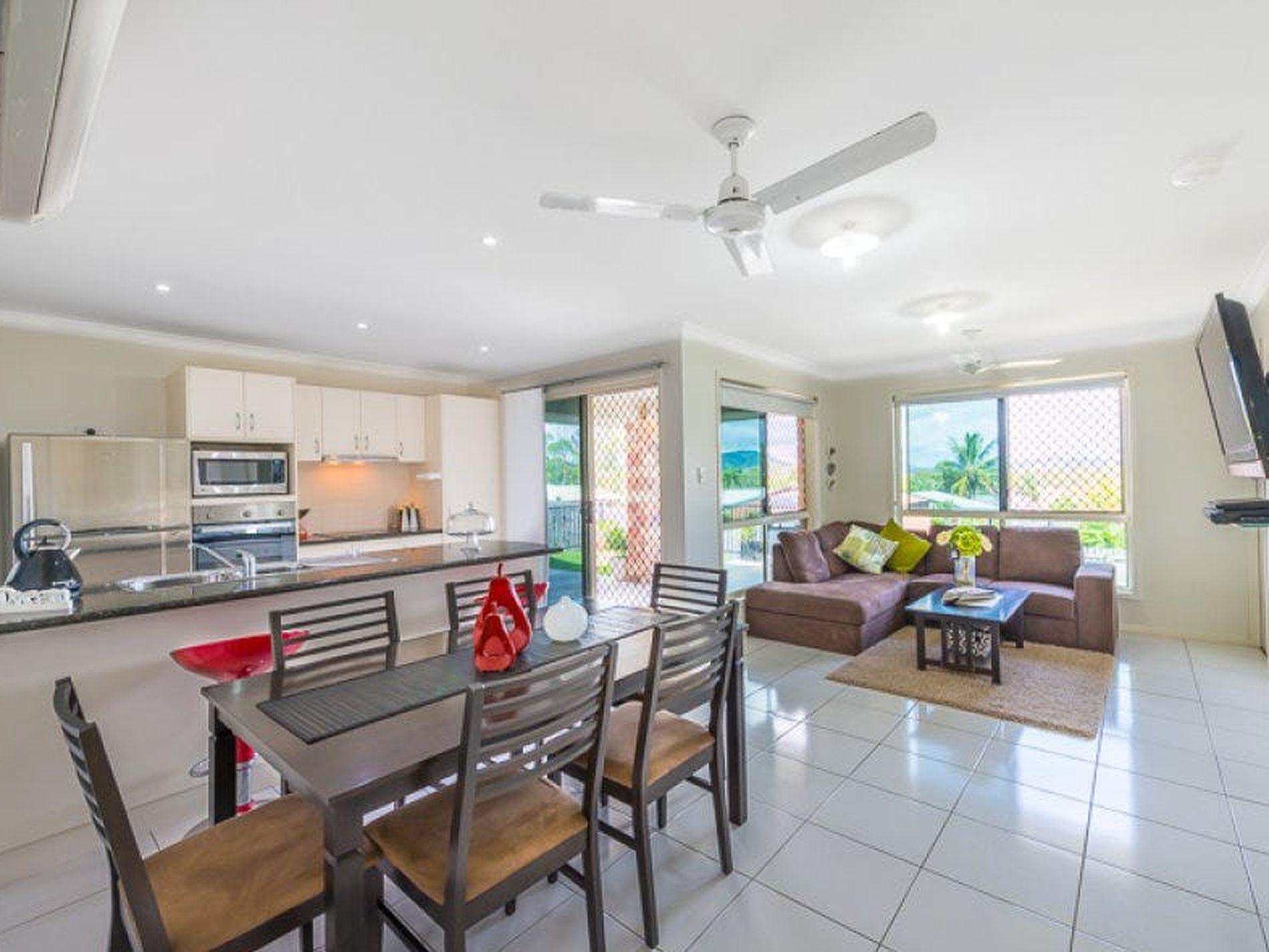 12 Hangan Street, Bucasia