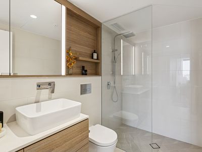 1 Geoffrey Bolton Avenue, Perth