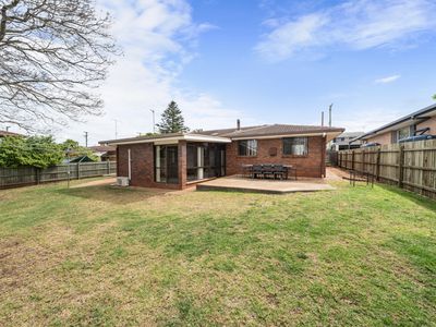 14 Maree Court, Centenary Heights