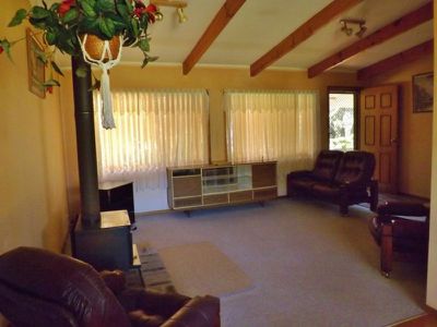 16 Carramar Crescent, Ulladulla