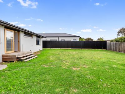77 Old Geelong Road, Laverton