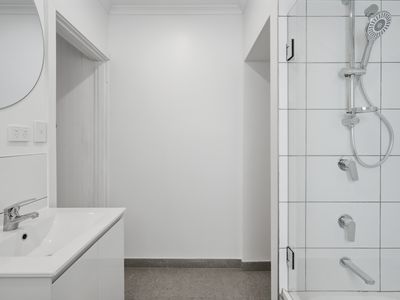 14 Cimitiere Street, George Town